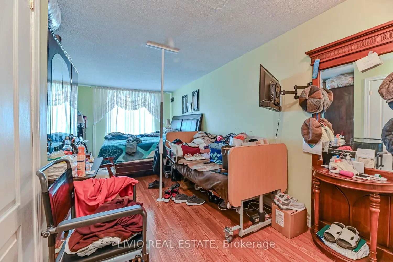 Additional image 6 of 2470 Eglinton Avenue 706