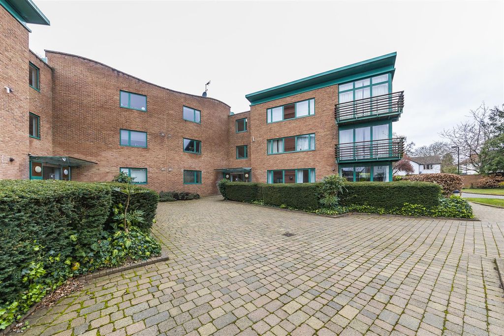 Additional image 15 of 2 bed flat to rentFive Mile Drive, Oxford OX2