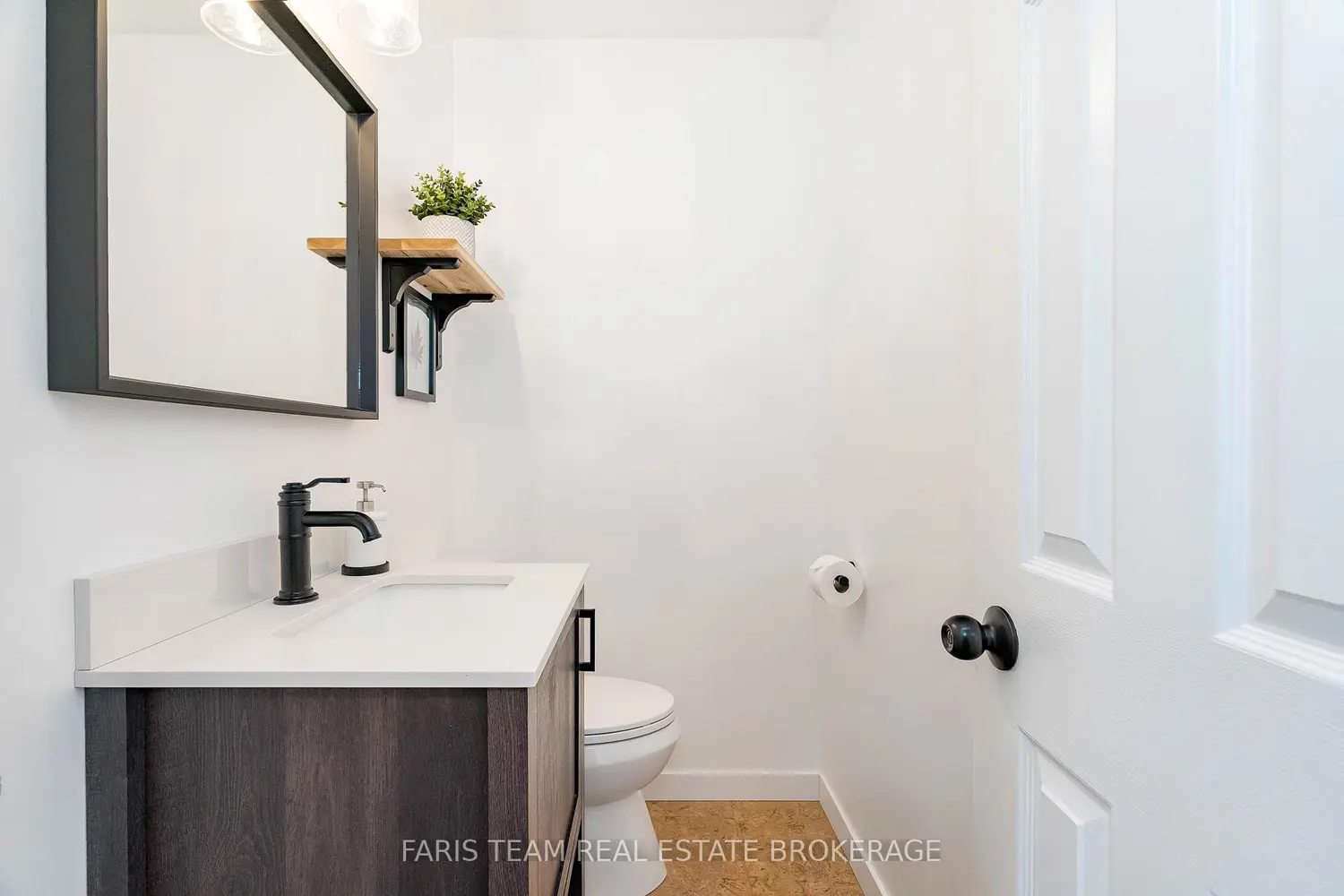 Additional image 5 of 238 Robins Point Road