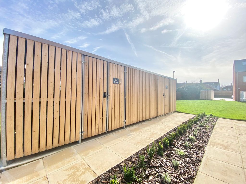 Additional image 8 of 2 bed flat to rentSwain Court, Peterborough PE2