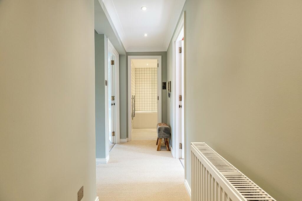 Additional image 10 of 2 Bed Flat, Riverview Place, G5, N1 7GU