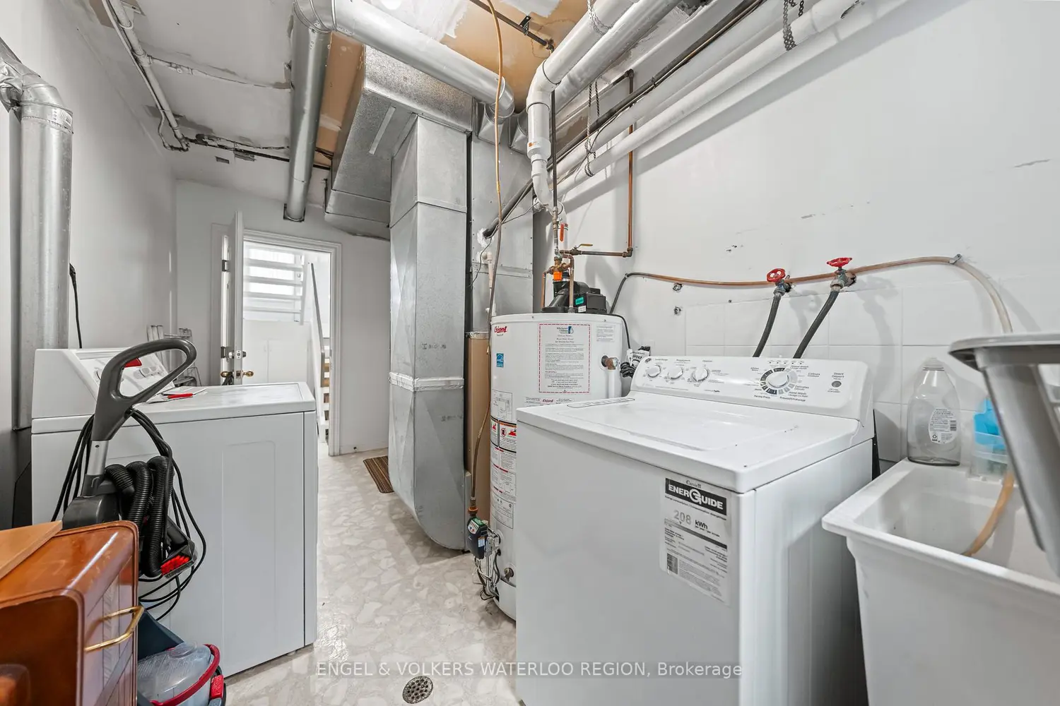 Additional image 12 of 152 Kinzie Avenue