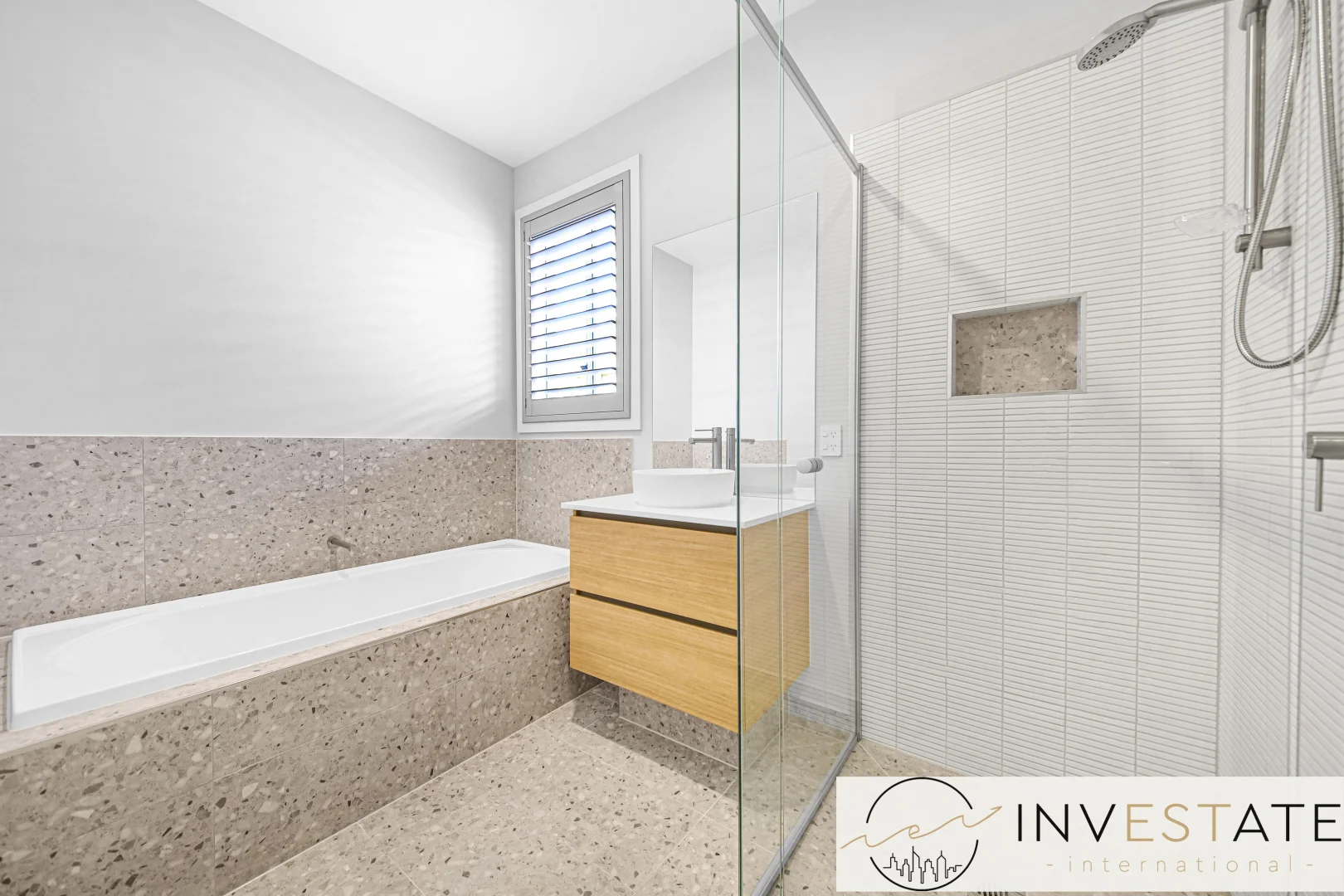 Additional image 16 of 5 Barwon Avenue, Winter Valley VIC 3358