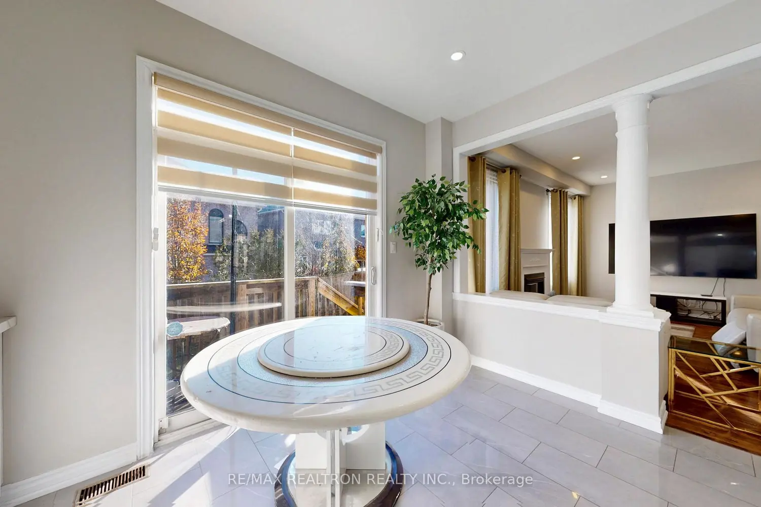 Additional image 9 of 145 Stonechurch Crescent