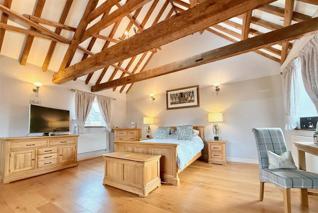 Additional image 18 of 5 bed detached house to rentHigh Street, Brant Broughton, Lincoln LN5