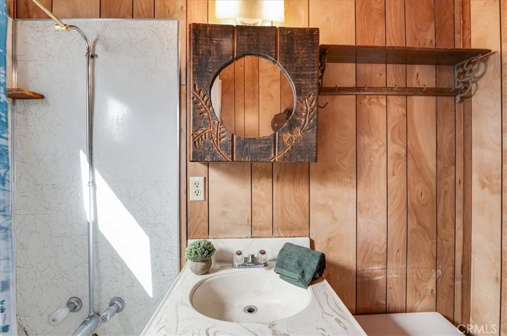 Additional image 52 of 813 Cedar Lane, Sugarloaf, CA 92386