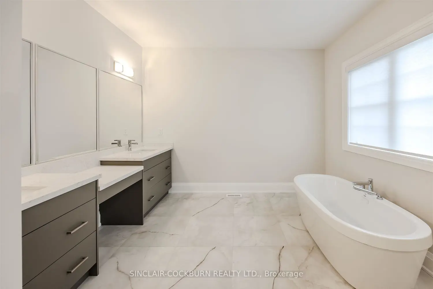 Additional image 18 of 198 Prince Regent Street