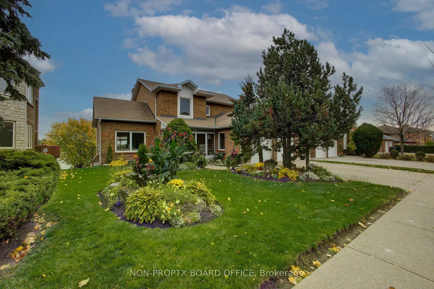 109 Professors Lake Parkway