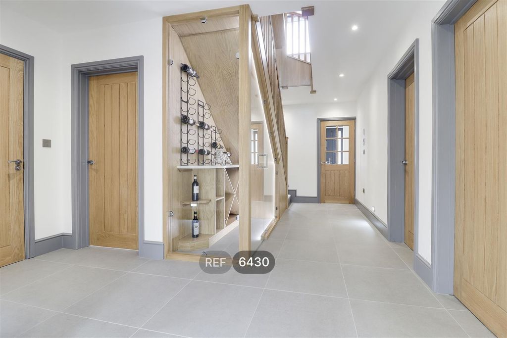 Additional image 15 of 5 bed detached house to rentWollaton Vale, Wollaton, Nottingham NG8