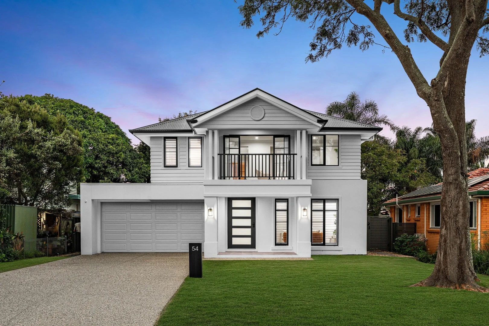 54 Regent Street, Wynnum West QLD 4178