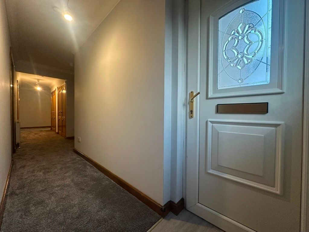 Additional image 3 of 3 bed flat to rentAllands Avenue, Inchinnan, Renfrewshire PA4