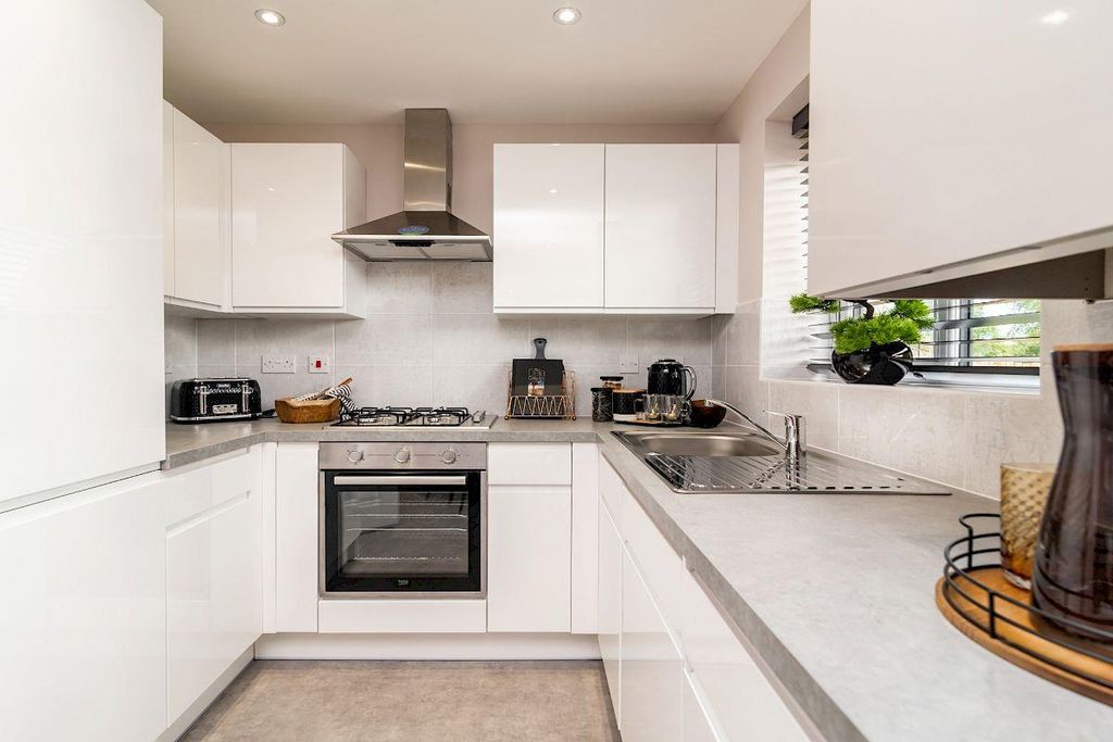 Additional image 4 of 3 bed detached house to rentMacaulay Park, Grimsby DN31