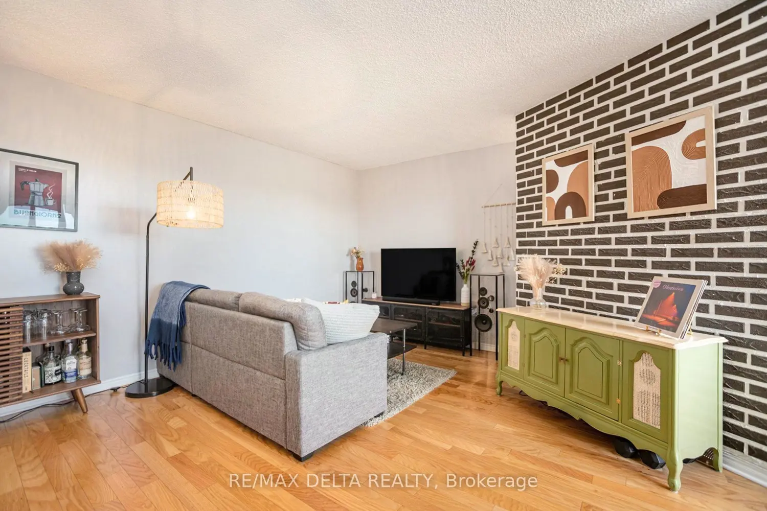 2020 Jasmine Crescent 513 photo 5