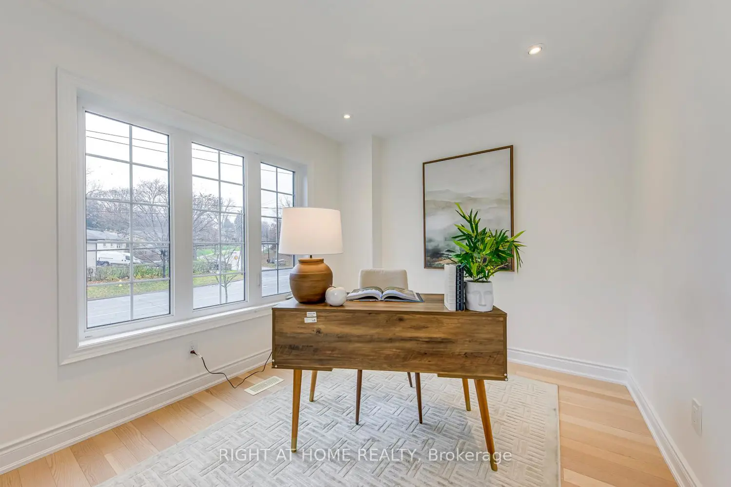 Additional image 7 of 2575 Islington Avenue