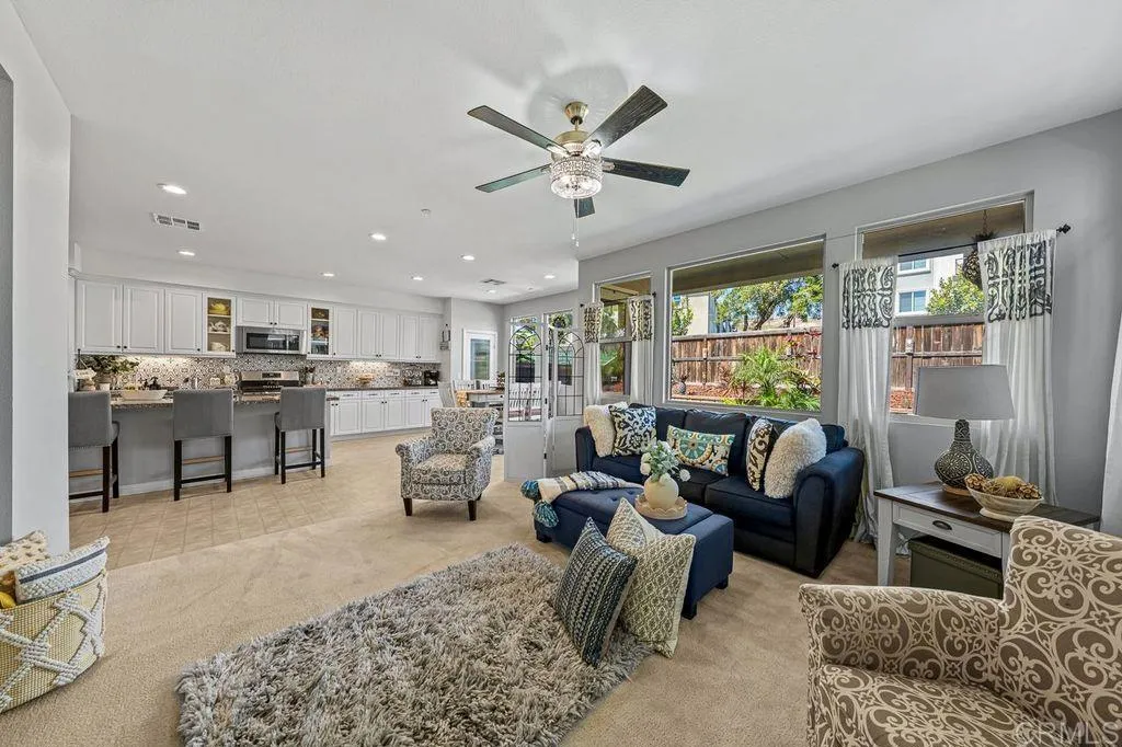 Additional image 7 of 1115 Calle Oroblanco Unit 3, Chula Vista, CA 91913