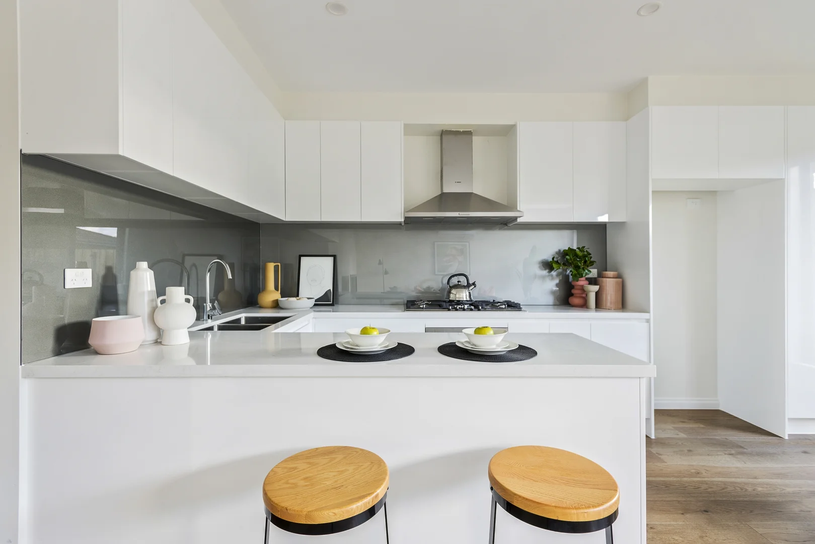 Additional image 4 of U 2/23 Oakes Ave, Clayton South VIC 3169