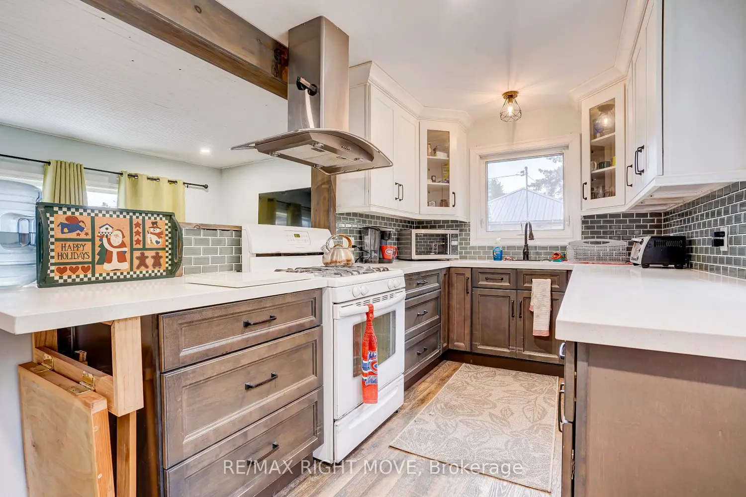 Additional image 5 of 439 Sundial Drive