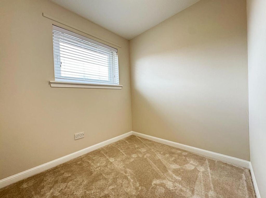 Additional image 7 of 3 bed semi-detached house to rentCallaghan Wynd, Blantyre, Glasgow G72