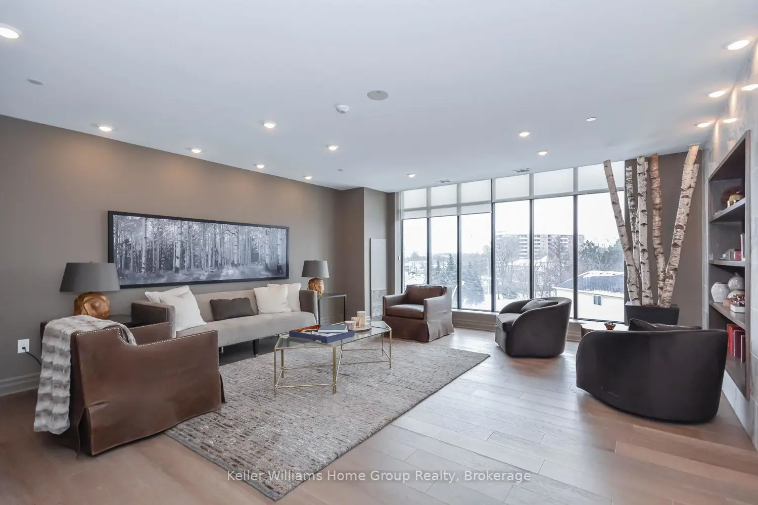 Additional image 10 of 150 Wellington Street 901