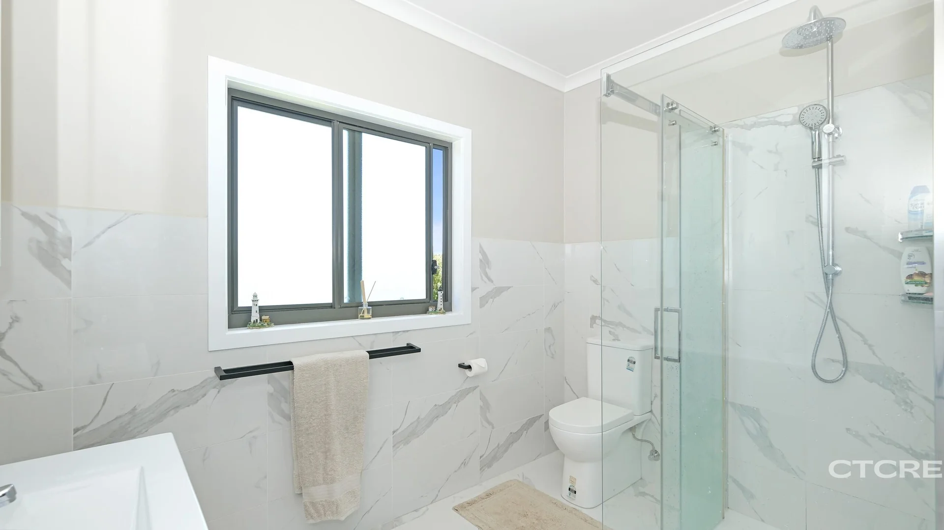 Additional image 10 of 2 Matthew Avenue, Metung VIC 3904