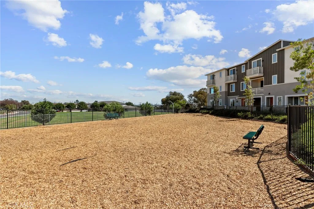 Additional image 71 of 1421 W Sunrise Lane, San Pedro, CA 90732