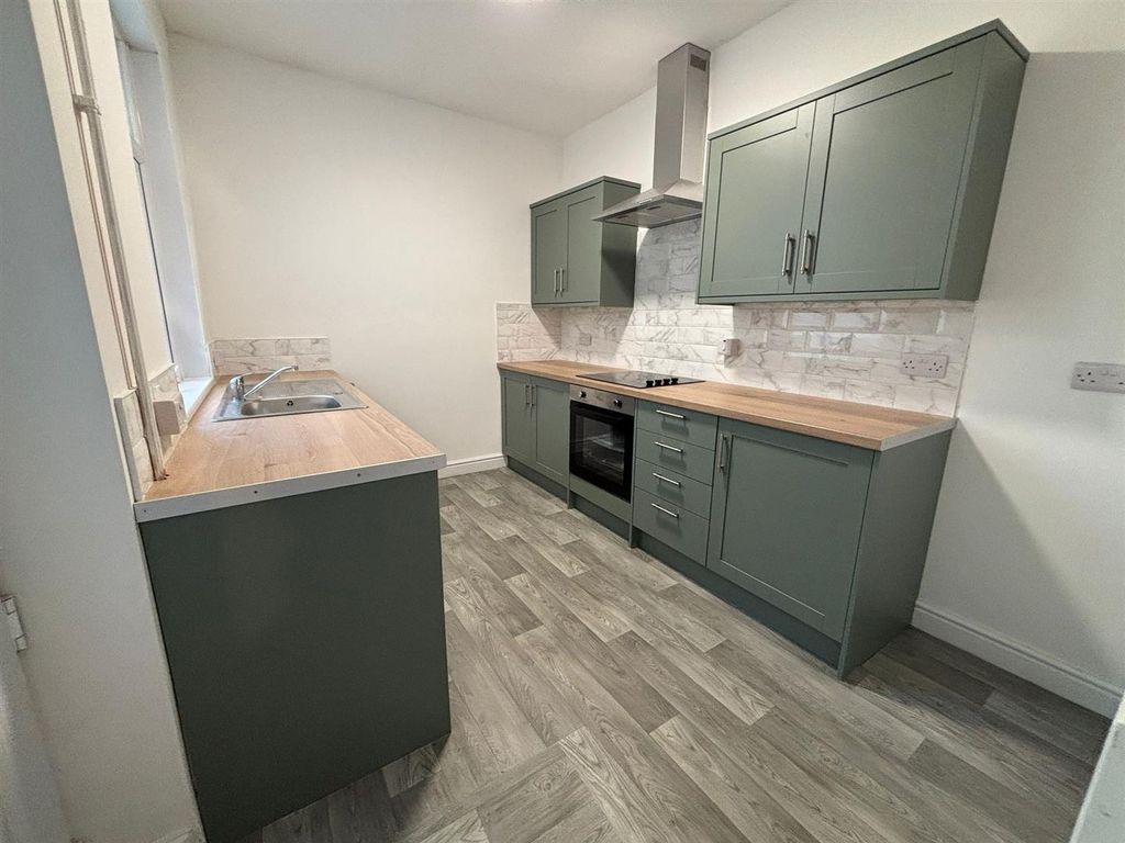 Additional image 7 of 2 bed terraced house to rentBriton Ferry Road, Neath SA11