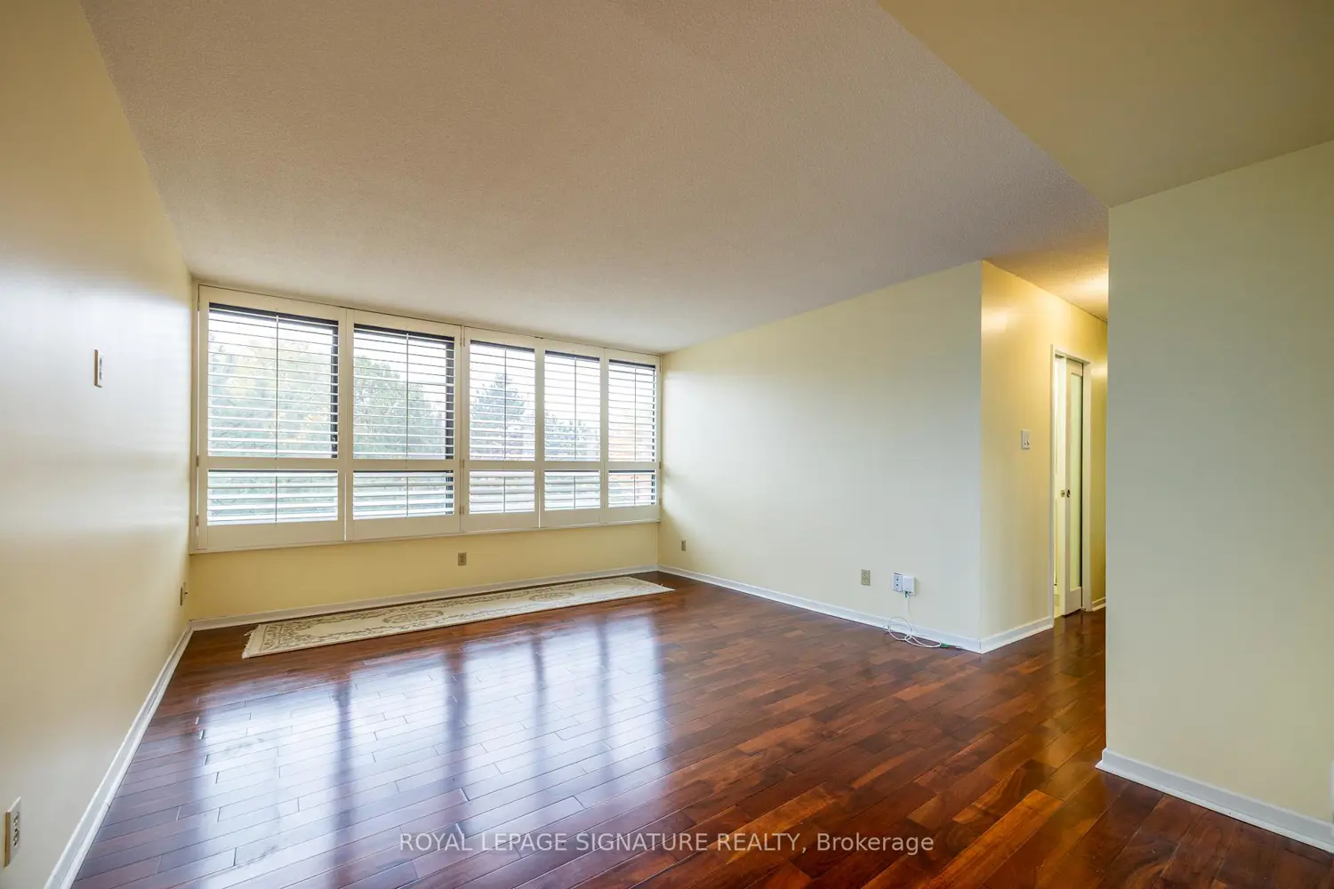 Additional image 3 of 1300 Bloor Street 306