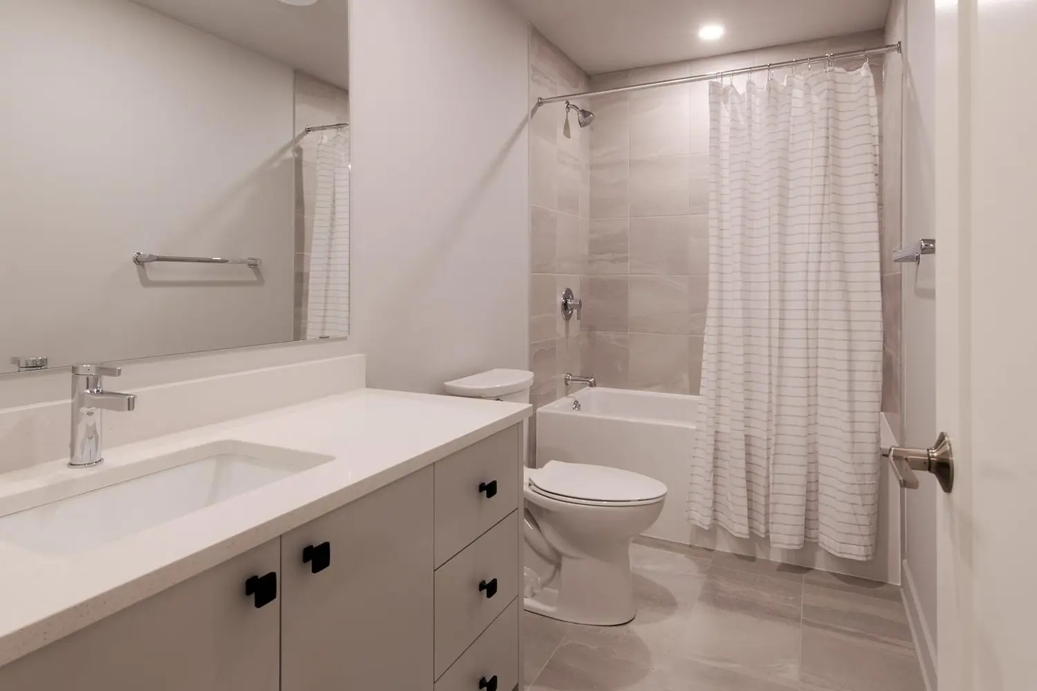 Additional image 7 of 1186 Spoor Street