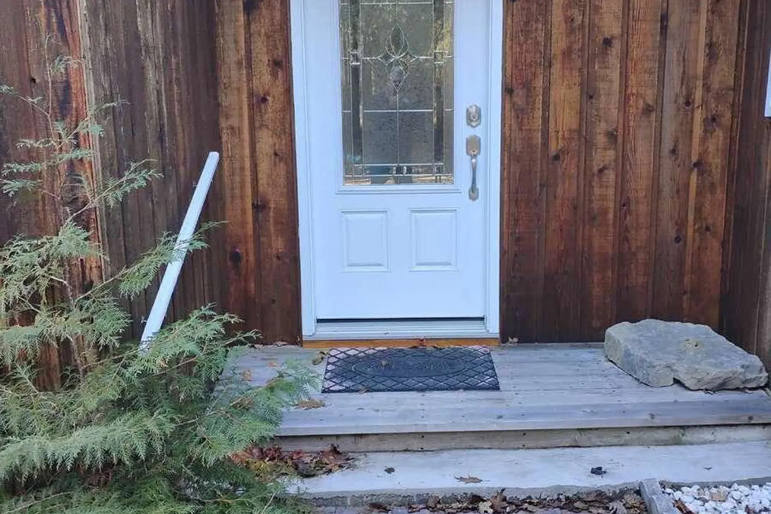 Additional image 18 of 571 Rideau River Road