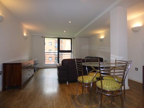 Avoca Court, 25 Moseley Road B12