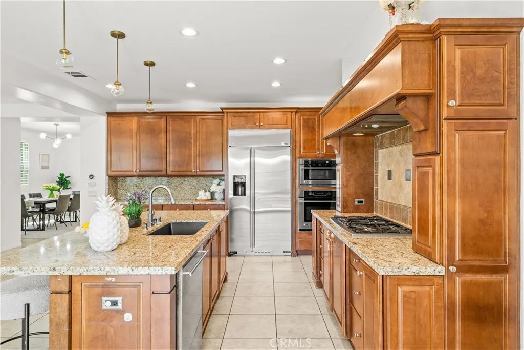 Additional image 15 of 22588 Lamplight Pl, Saugus, CA 91350