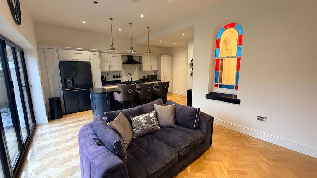 Additional image 6 of 4 bed detached house to rentAlma Road, Birkdale, Southport PR8