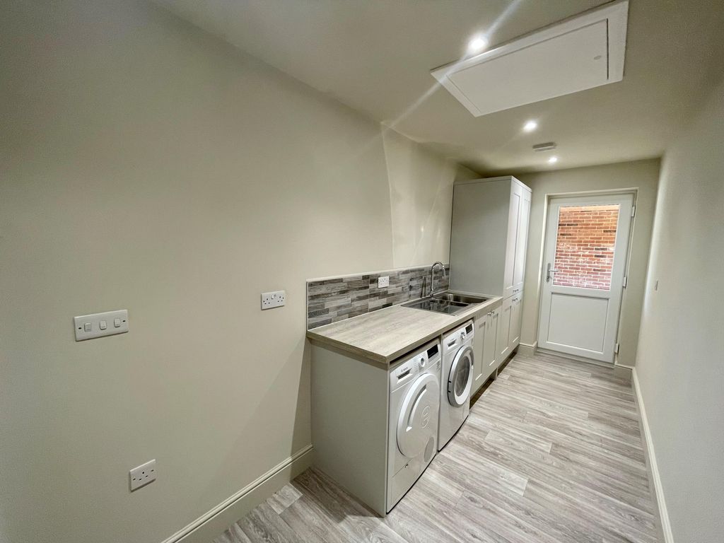 Additional image 14 of 4 bed villa to rentChequers Lane, Saham Toney, Thetford IP25