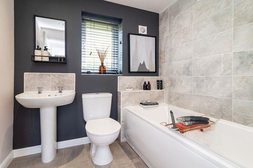 Additional image 7 of 3 bed detached house to rentMacaulay Park, Grimsby DN31