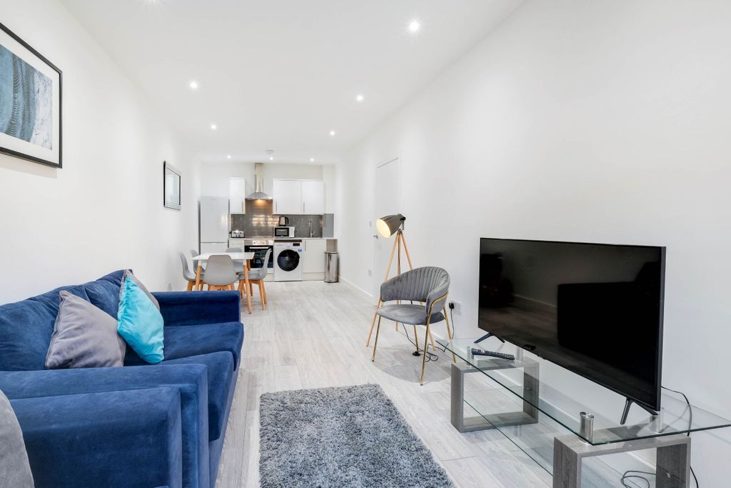 Additional image 11 of 1 bed flat to rentCorporation Street, Corby NN17