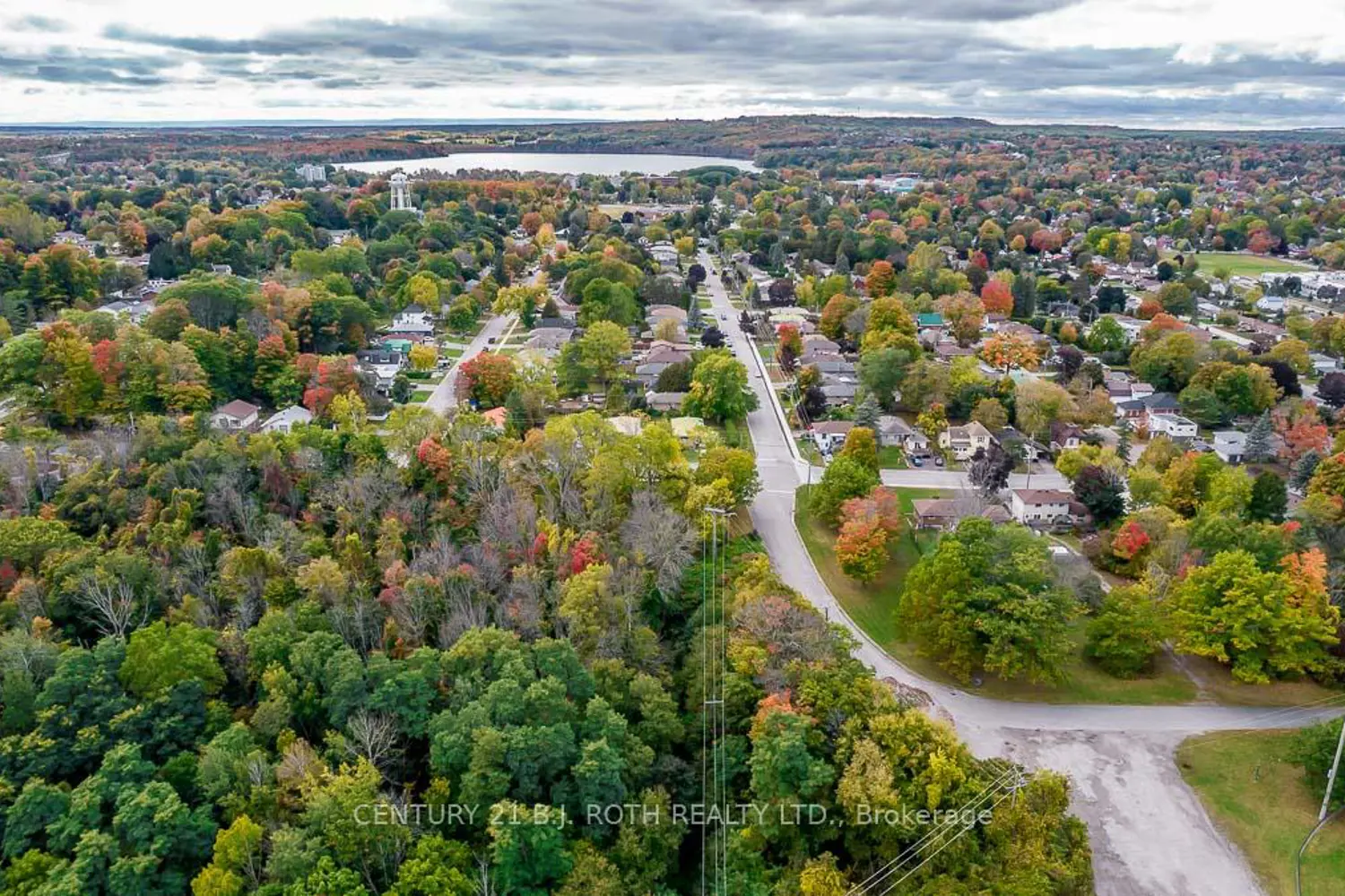 Additional image 16 of 548 Taylor Drive