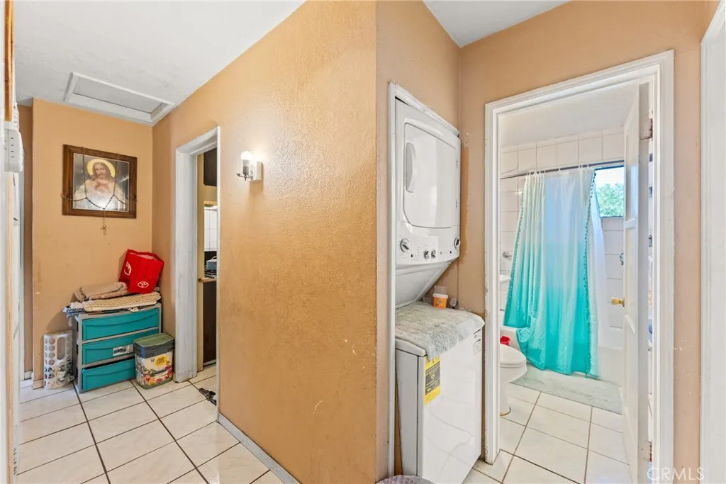 Additional image 25 of 10107 Paloma AVE, Los Angeles, CA 90002