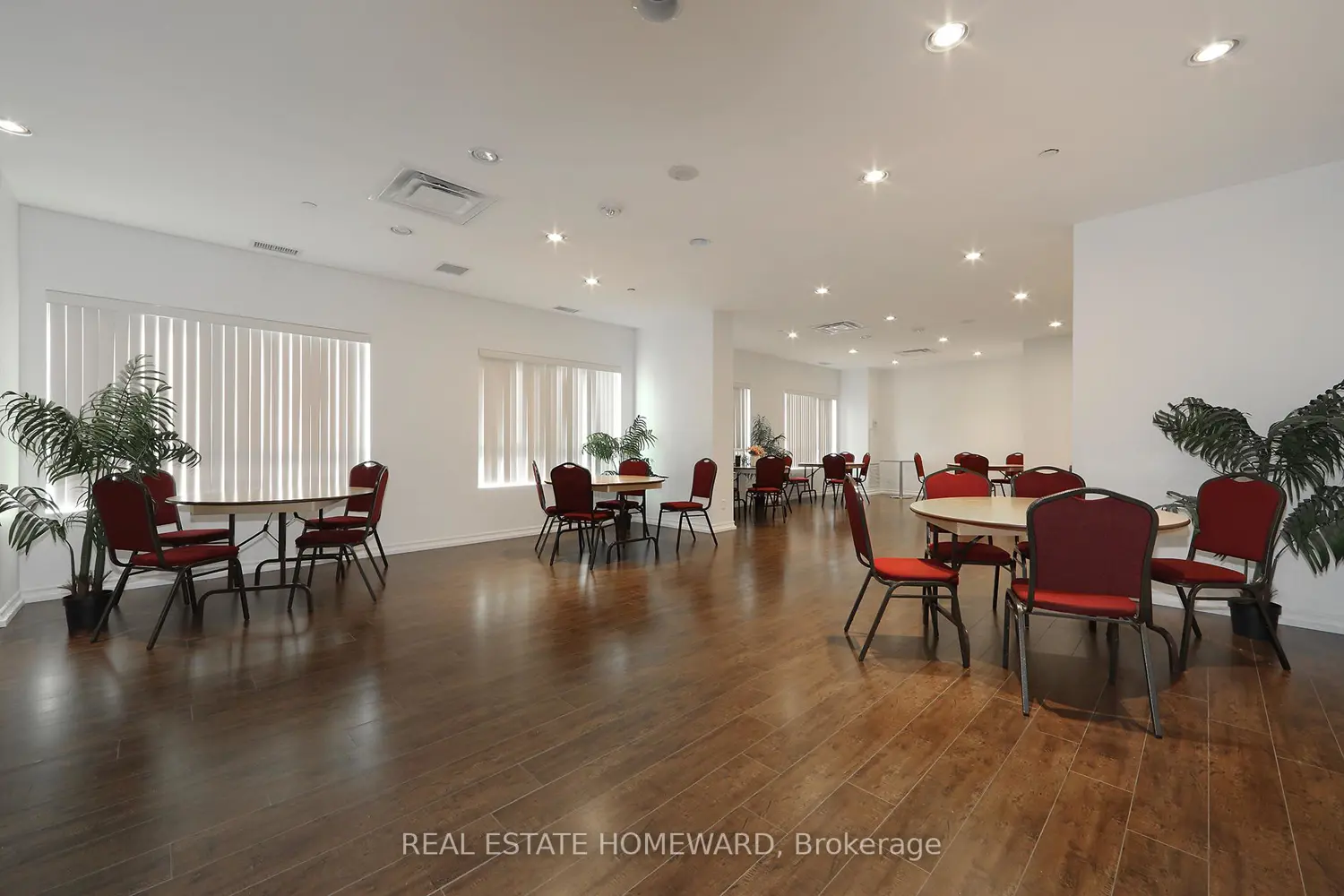 Additional image 17 of 1328 Birchmount Road 1701