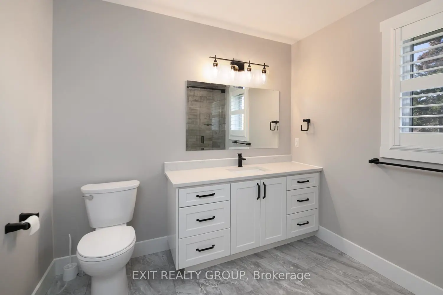 Additional image 5 of 16532 Highway 2