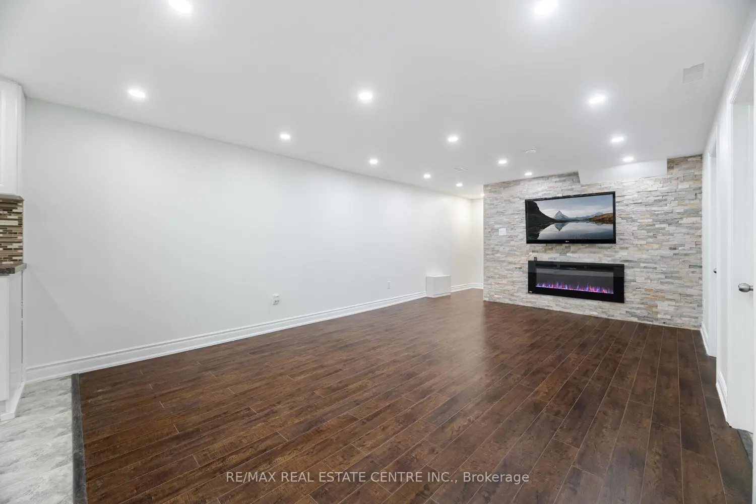 Additional image 11 of 166 Terrace Drive