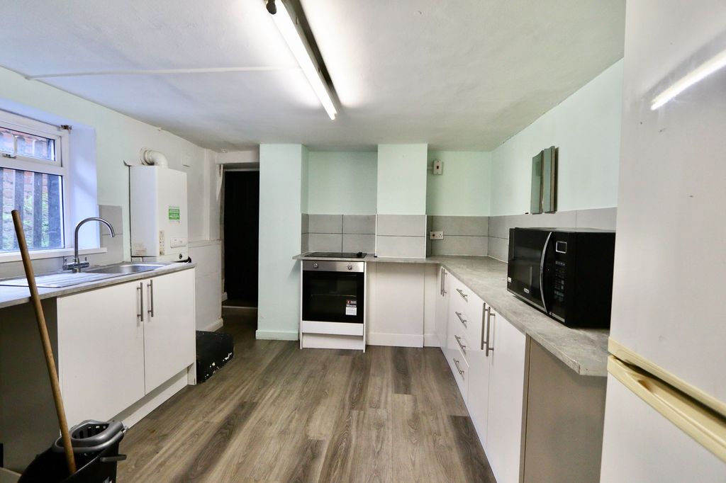 Additional image 14 of 1 bed flat to rentChepstow Road, Newport NP19