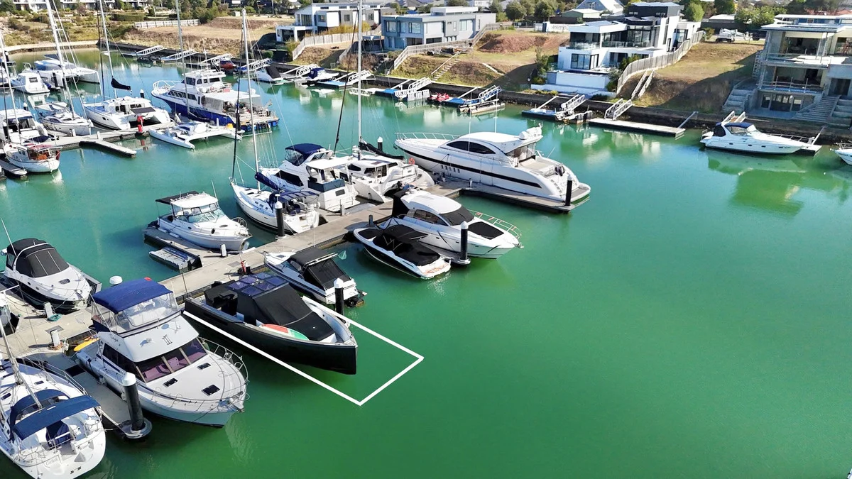 5263 Martha Cove Waterway, Safety Beach VIC 3936