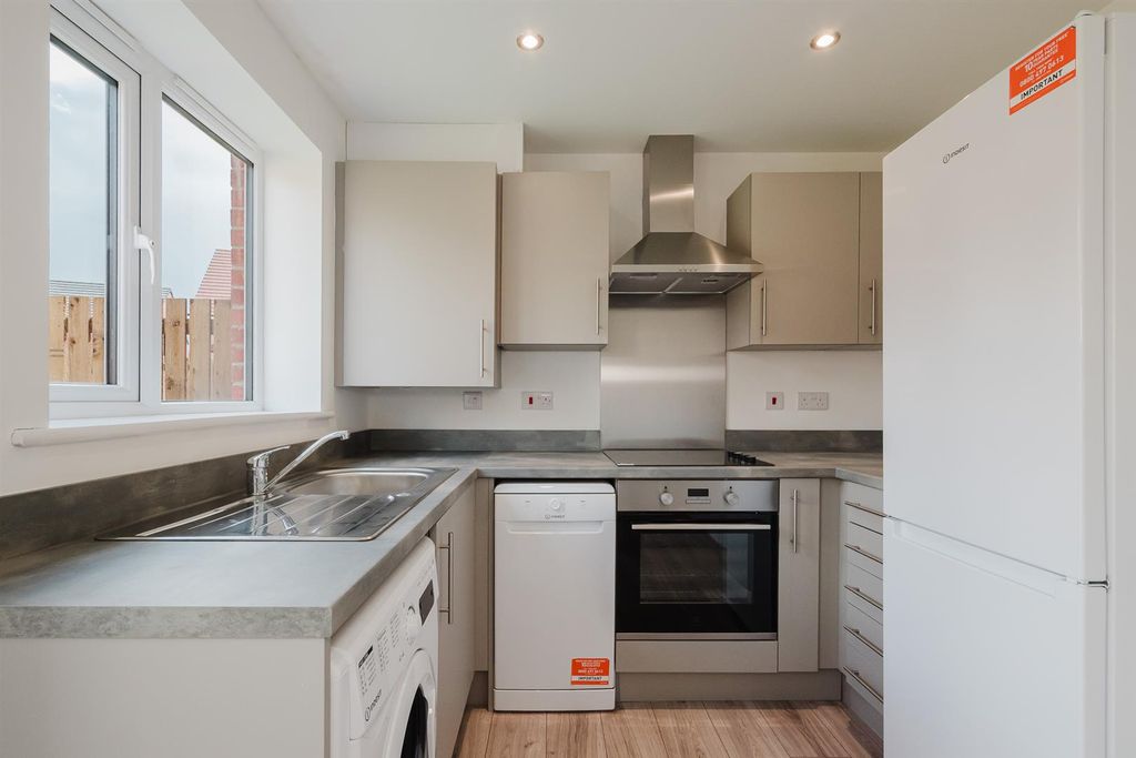 Additional image 4 of 3 bed terraced house to rentThe Fairways, Cramlington NE23