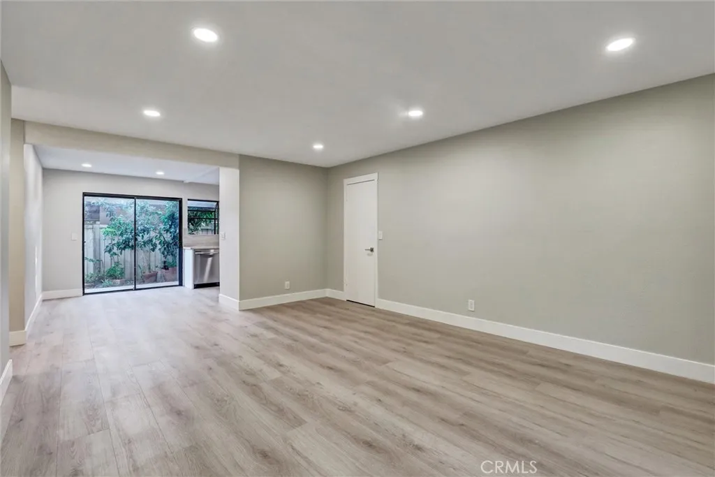 Additional image 30 of 93 Streamwood, Irvine, CA 92620