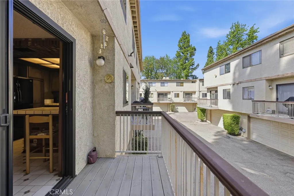 Additional image 15 of 7100 Balboa Boulevard Unit 1003, Lake Balboa, CA 91406