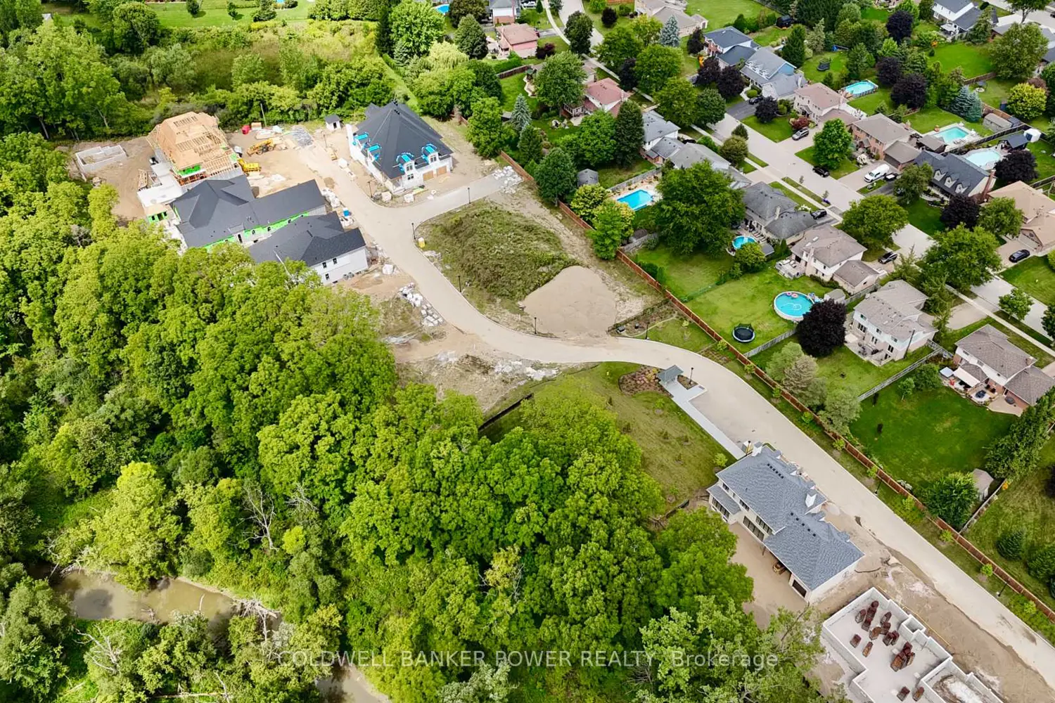 Additional image 12 of 7100 Kilbourne Road 10