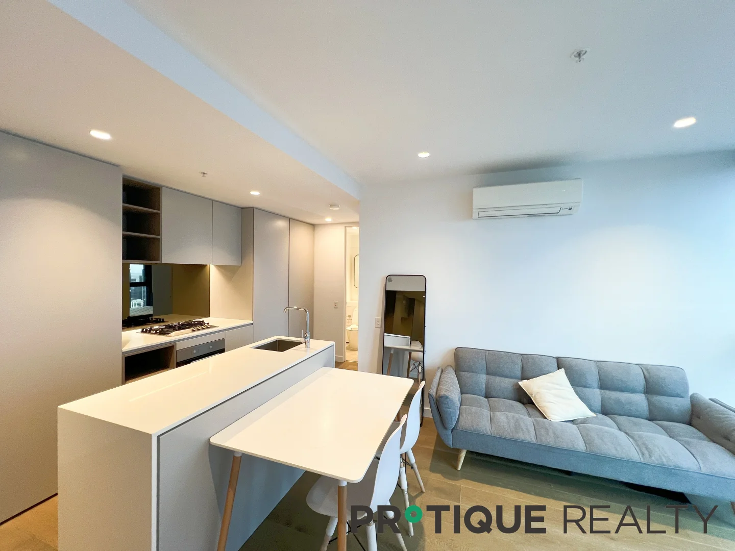 Additional image 3 of 6106/462 Elizabeth Street, Melbourne VIC 3000