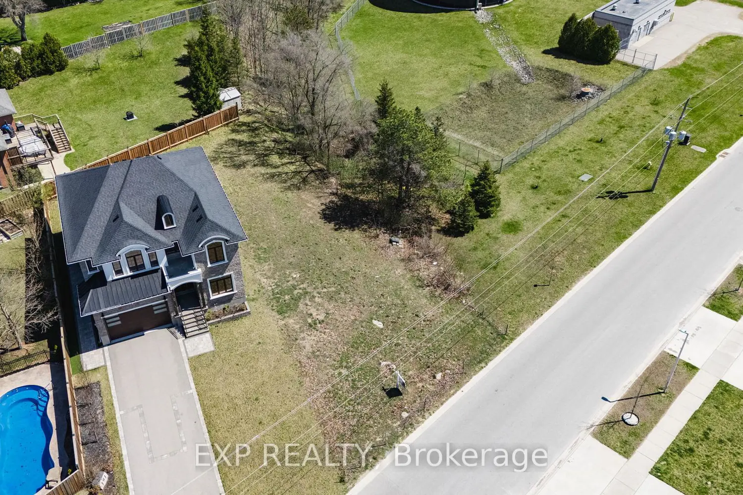 Additional image 8 of 187 Queen Street