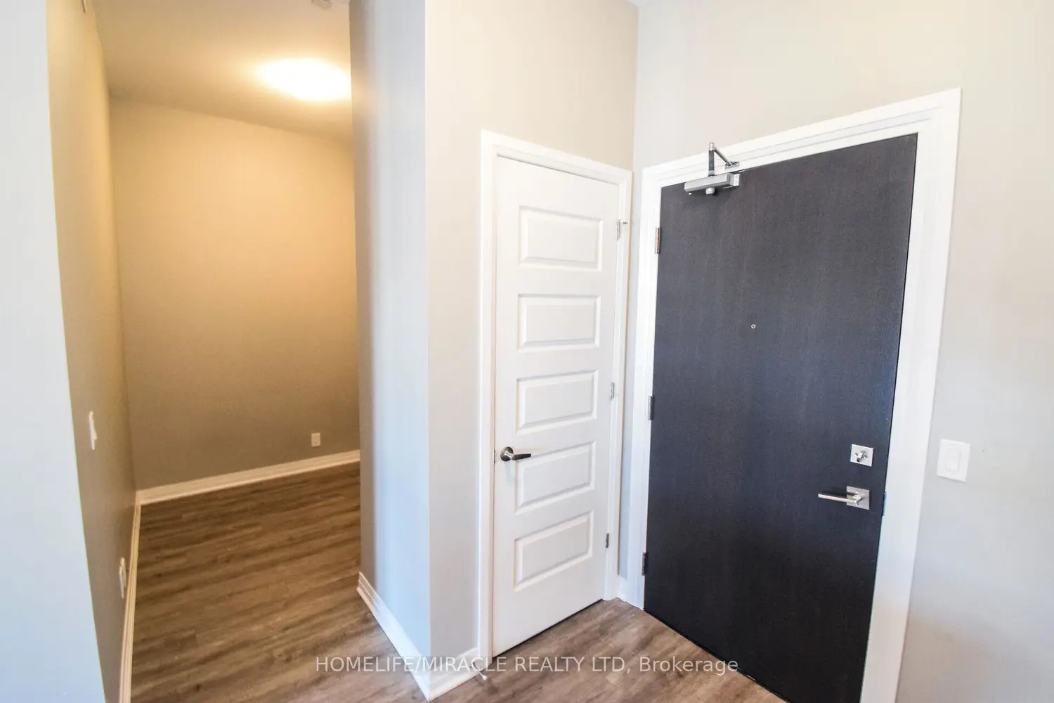 Additional image 18 of 102 Grovewood Common 632