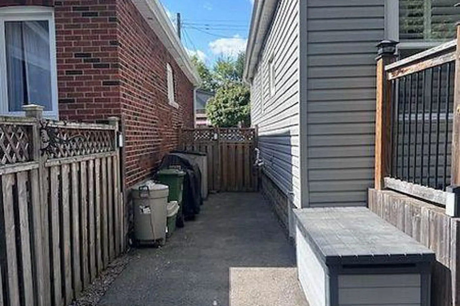 Additional image 16 of 84 Barons Avenue